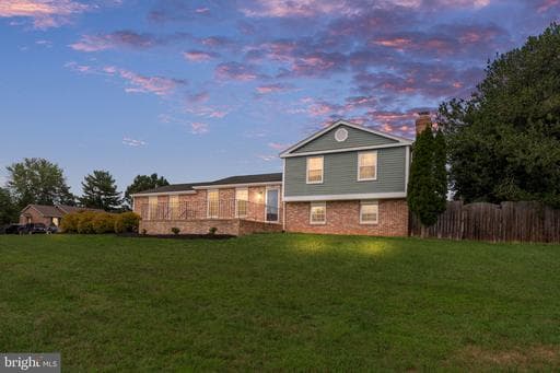 400 COLLINGWOOD DRIVE