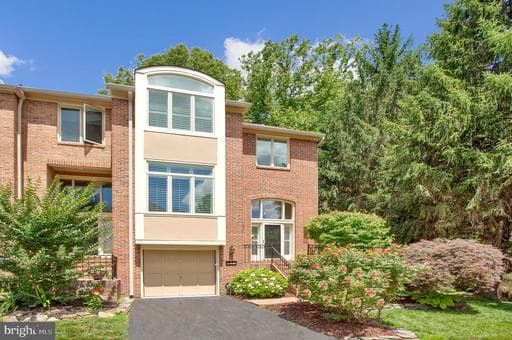 11540 HEMINGWAY DRIVE - Photo 1