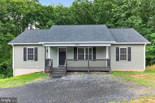 1674 WESTERN LANE