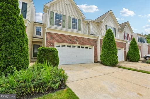 3306 WOODSPRING DRIVE - Photo 1