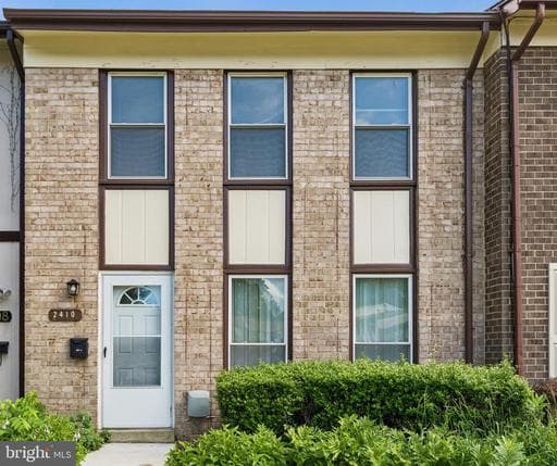 2410 SUN VALLEY CIRCLE 6-E - Photo 1