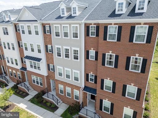 9453 JAMES MACGOWAN LANE 428 - Photo 1