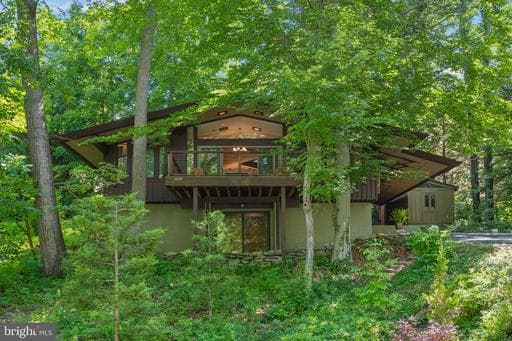 10602 OLD BARN ROAD - Photo 1