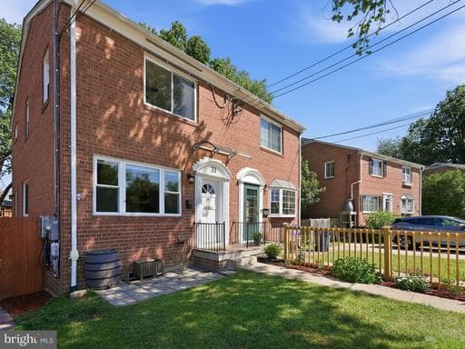 31 GARDEN DRIVE