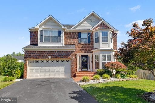 10111 TRUMPET VINE COURT