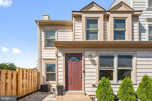 10466 PARADISE COURT