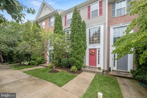 3729 SINGLETON TERRACE - Photo 1