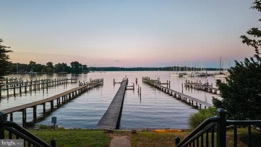 310 Magothy Rd, Severna Park, MD 21146-4203, United States - Photo 1