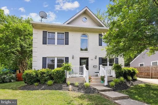 3105 Elmwood Dr, Alexandria, VA 22303-1118, United States