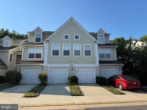 6608 NETTIES LANE 1411