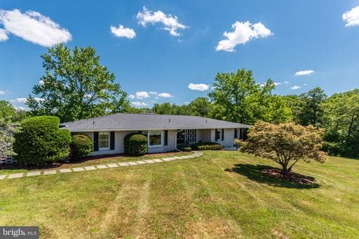 4212 Dustin Rd, Burtonsville, MD 20866-1021, United States - Photo 1