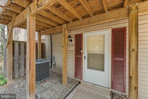 5134 SHAWE PLACE 10-M
