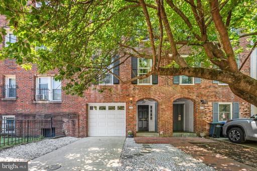 413 D STREET - Photo 1