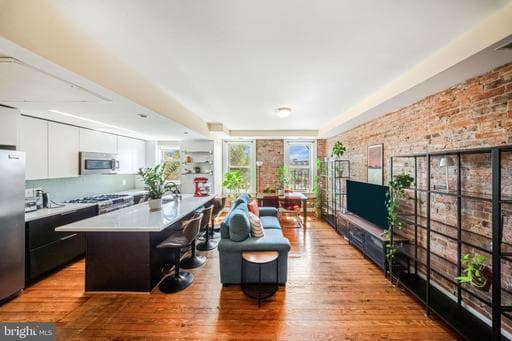 1801 WYOMING AVENUE 23