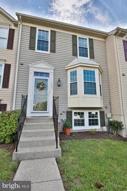 1009 JEANETT WAY - Photo 1