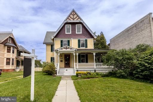 123 S UNION AVENUE - Photo 1