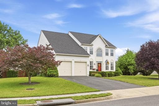326 Cheltenham Dr, Stephens City, VA 22655-2333, United States - Photo 1