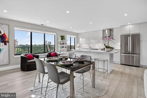 3101 NEW MEXICO AVENUE 1006