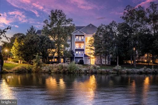 1720 Lake Shore Crest Dr, Reston, VA 20190-3243, United States - Photo 1