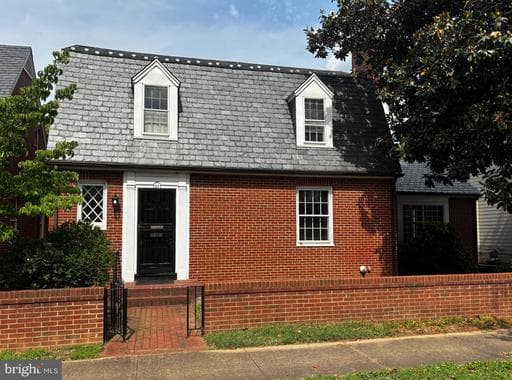1311 FRANKLIN ST - Photo 1