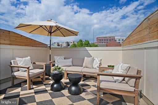 1235 W STREET 3B