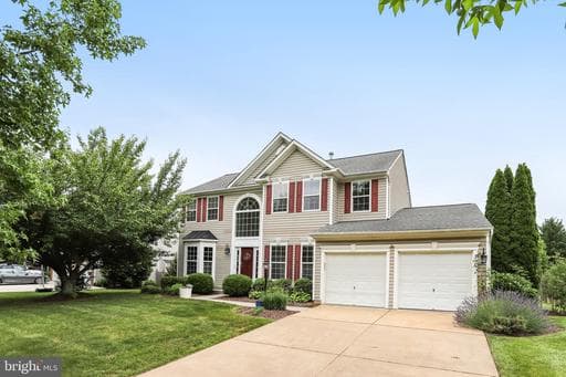 712 SUNFLOWER COURT - Photo 1