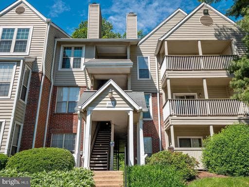 3908 PENDERVIEW DRIVE 638 - Photo 1