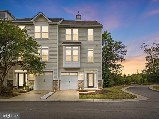 506 Monroe Point Dr, Colonial Beach, VA 22443-1942, United States