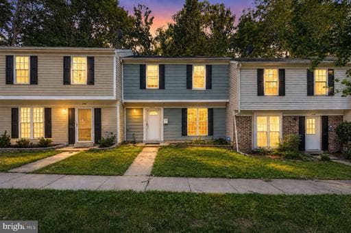 2583 ROBINSON PLACE - Photo 1