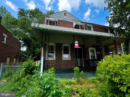 1412 DUKELAND STREET