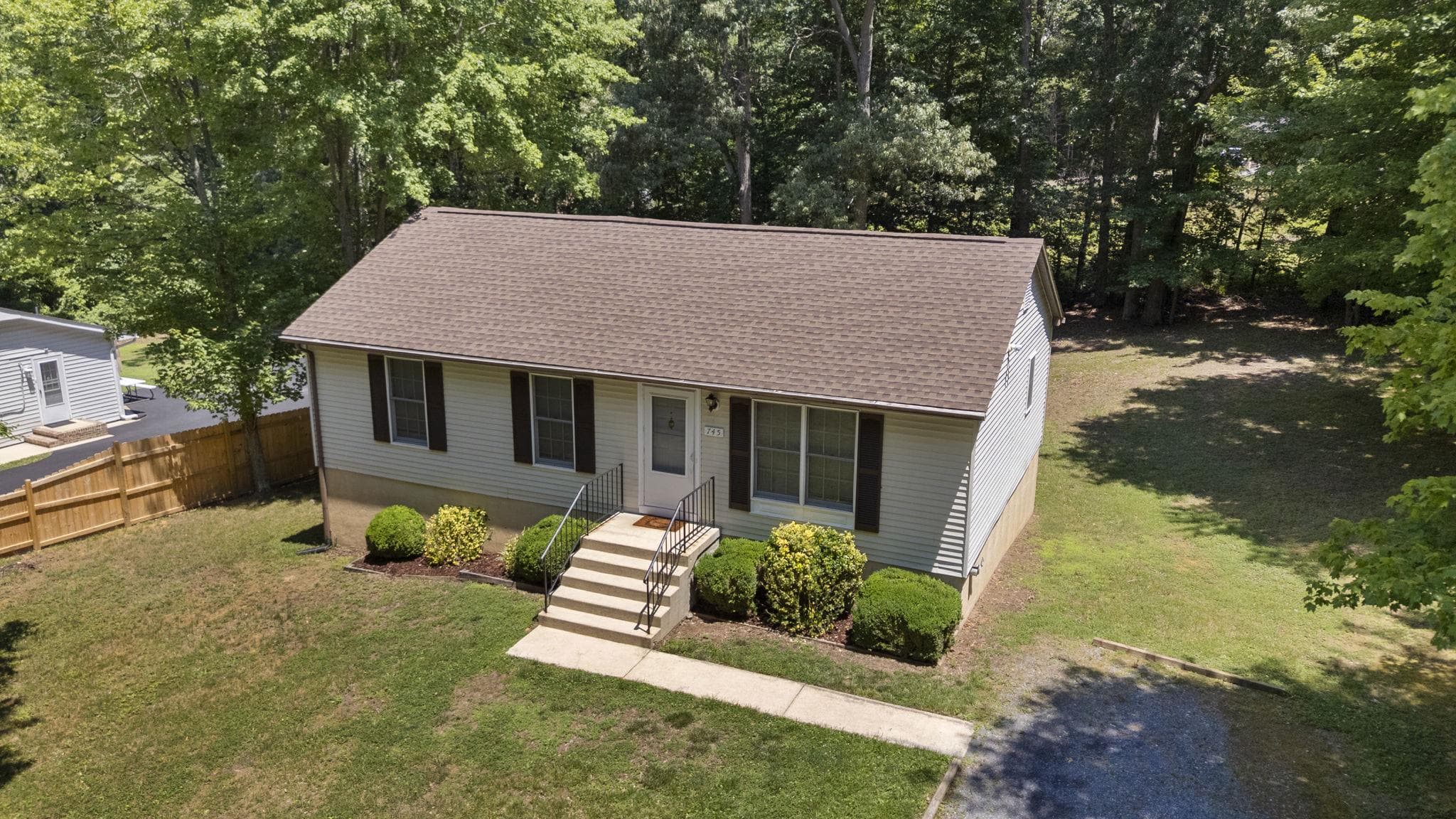 745 White Sands Dr, Lusby, MD 20657-2022, United States - Photo 1