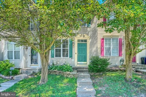 1137 SPLASHING BROOK DRIVE - Photo 1