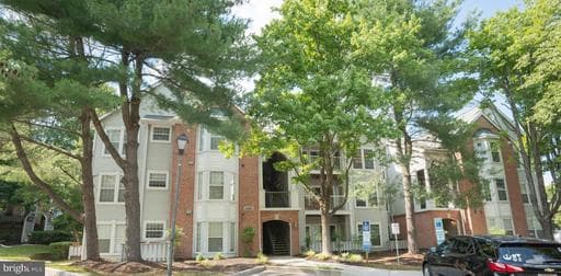 4401 SILVERBROOK LANE B101