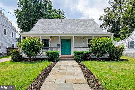 3128 Wayne Rd, Falls Church, VA 22042-2666, United States - Photo 1