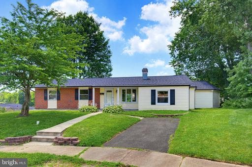 403 ENSOR COURT - Photo 1