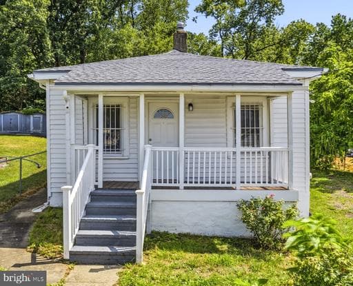 5507 Jefferson Heights Dr, Fairmount Heights, MD 20743-1724, United States
