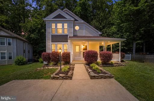 15232 Larkspur Ln, Dumfries, VA 22025-1076, United States