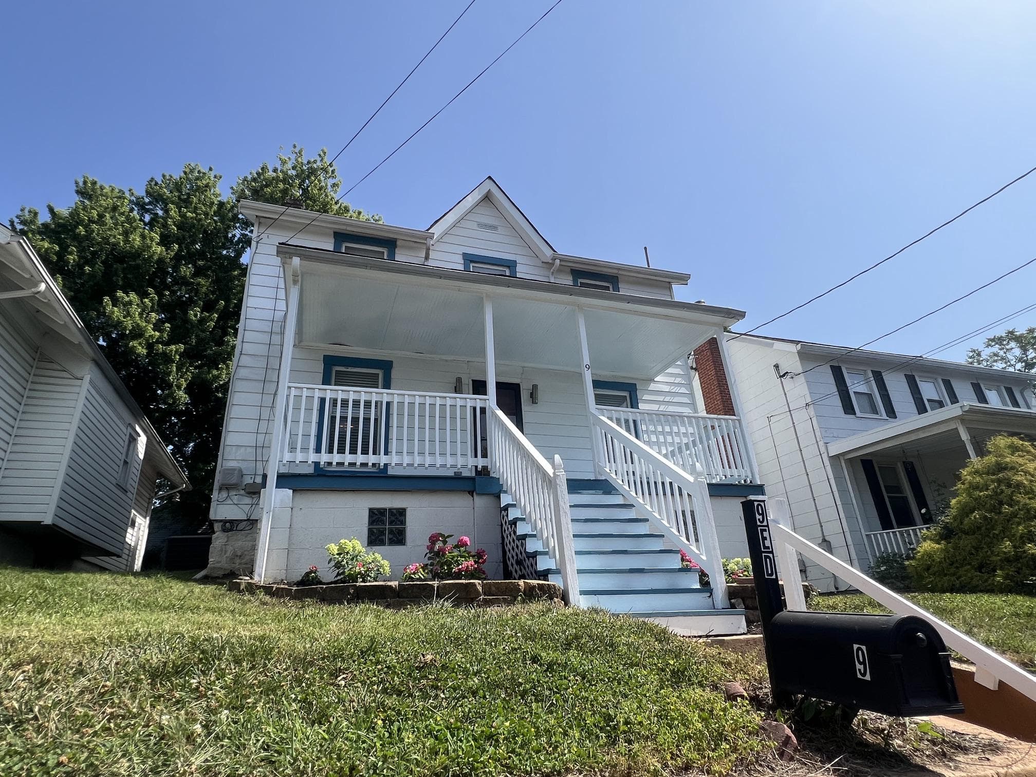 9 E D St, Brunswick, MD 21716-1420, United States - Photo 1