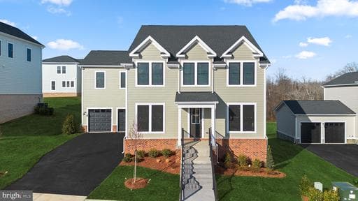 2611 BLUE RIDGE AVENUE - Photo 1