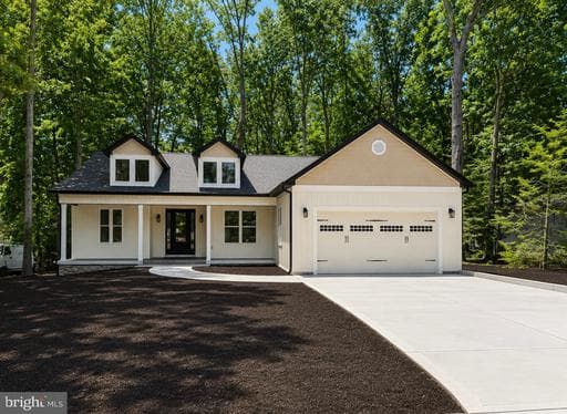 318 Fairway Dr, Locust Grove, VA 22508-5416, United States - Photo 1
