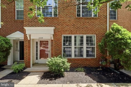 2334 Huntington Station Ct, Alexandria, VA 22303-1416, United States
