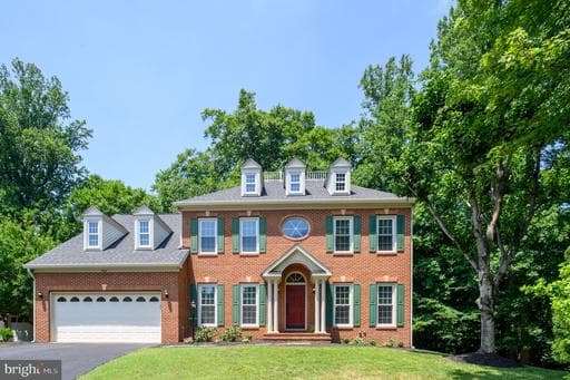 3329 GOVERNOR HENRY COURT - Photo 1