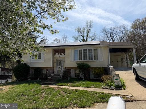 306 AQUA LYNN DRIVE - Photo 1