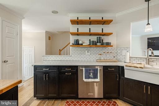 6700 JENNY LEIGH COURT - Photo 1