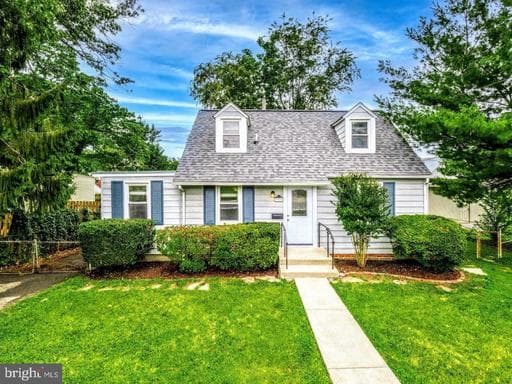 703 Gail Ave, Rockville, MD 20851-1619, United States - Photo 1