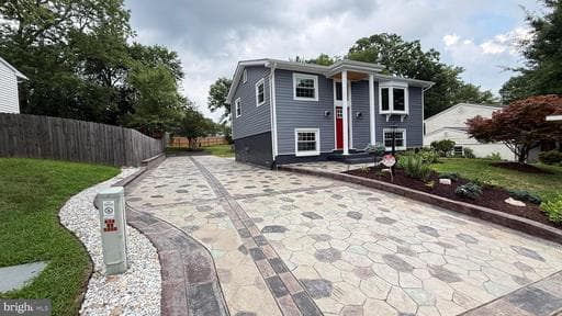 12905 KENMAR DRIVE