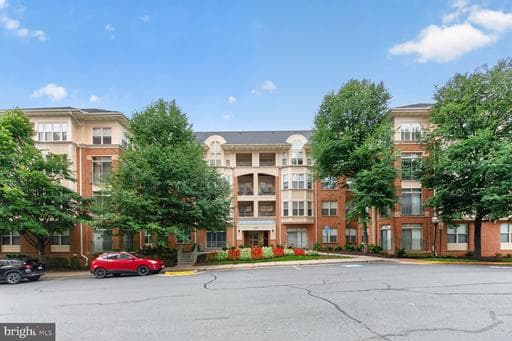 11775 STRATFORD HOUSE PLACE 112