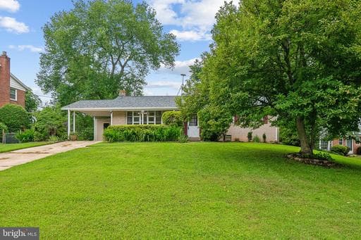 2807 Hathaway Ter, Silver Spring, MD 20906-3756, United States