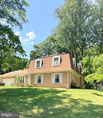 12208 Northwood Dr, Upper Marlboro, MD 20772-5025, United States