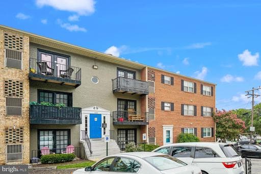 418 N ARMISTEAD STREET T3
